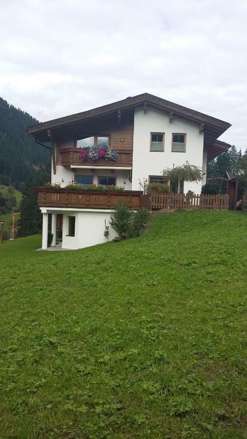 Apartment Voellenklee Neustift im Stubaital Luaran gambar